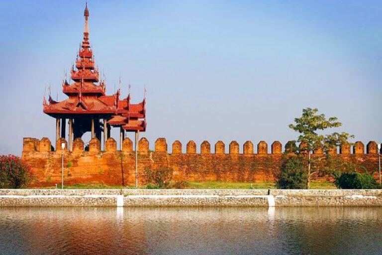 Mandalay-Fort_1